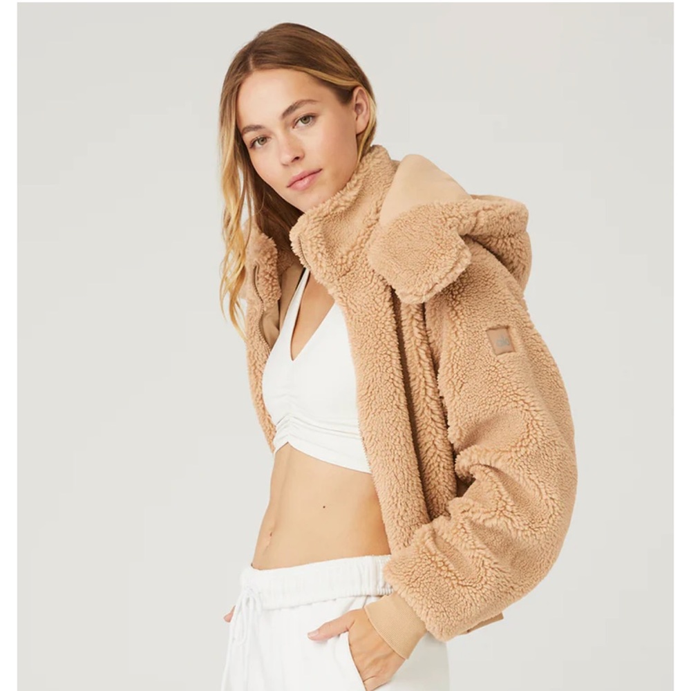 Foxy Sherpa camel jacket ALO removable hood xs - Picture 3 of 10